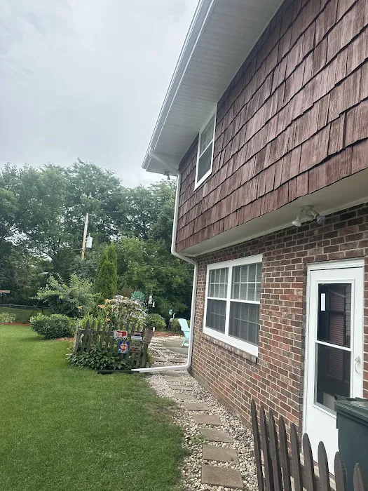 Modern Exterior Roofing Picture 1