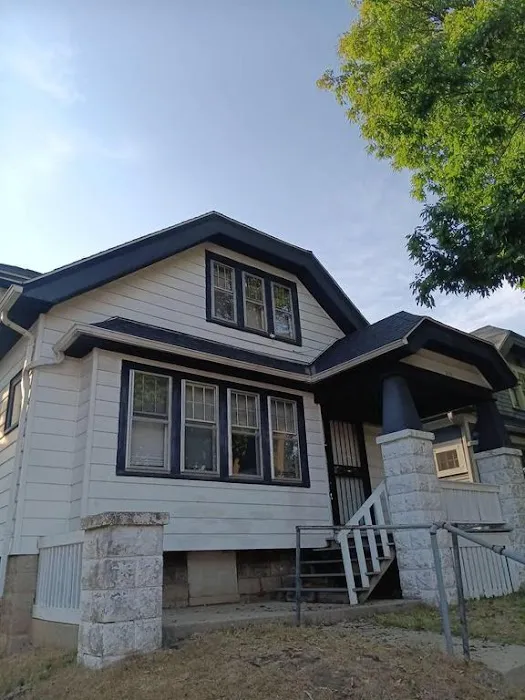 Modern Exterior Roofing Picture 5