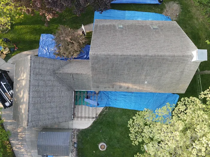 Local Roofing Solutions Inc. Picture 6