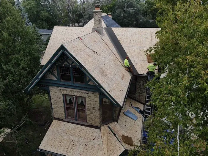 Local Roofing Solutions Inc. Picture 7