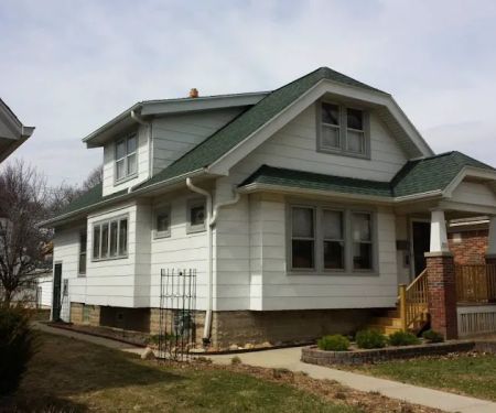 Stein Home Solutions Inc. - Roofing Service