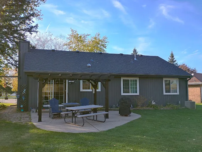 Benchmark Exteriors Picture 10