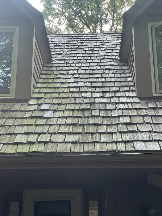 Cedar Roof Repair Picture 9
