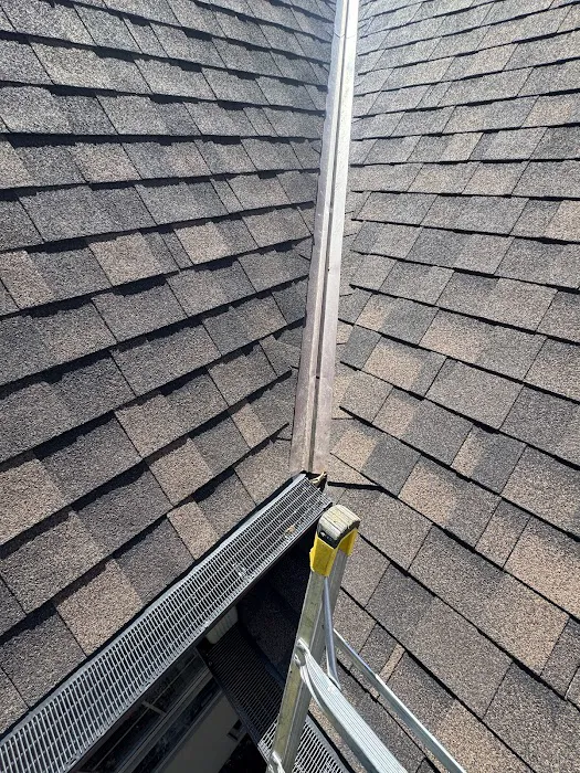 Milwaukee Roof repairs Picture 2