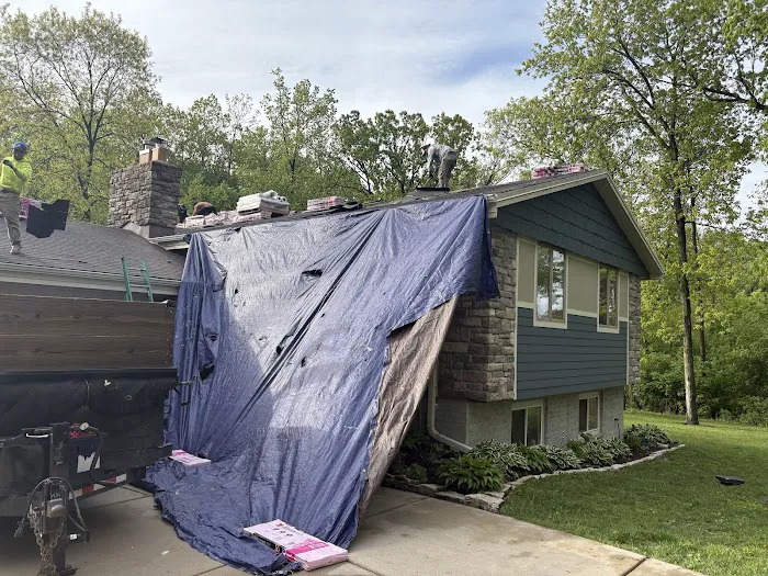 Tip Top Roofing & Gutters Picture 6