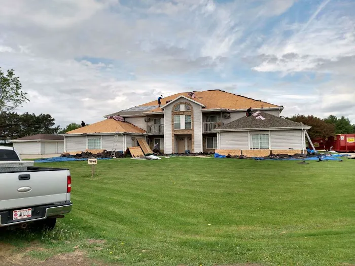 Tip Top Roofing & Gutters Picture 7