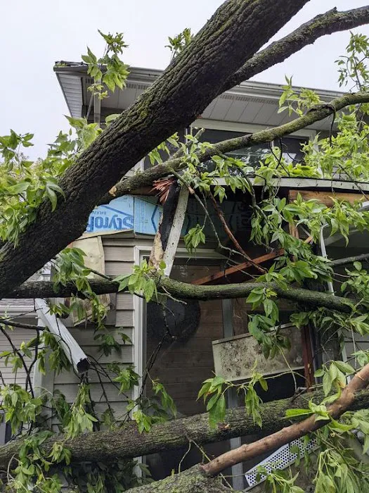 Hucke Exteriors Roofing & Siding Picture 3