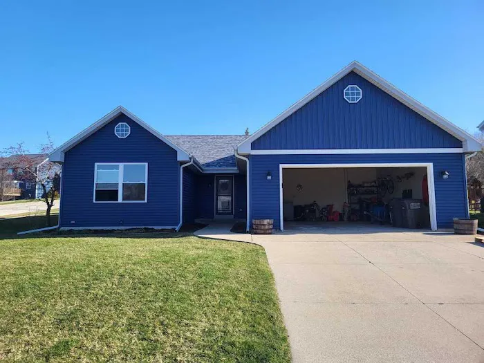 AAA Roofing & Exteriors Picture 4