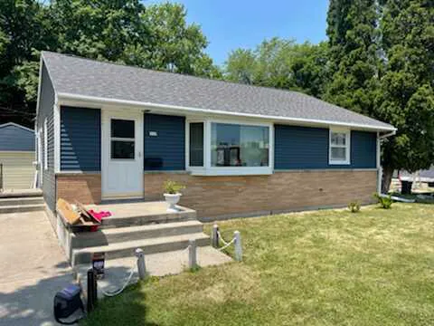 AAA Roofing & Exteriors Picture 5