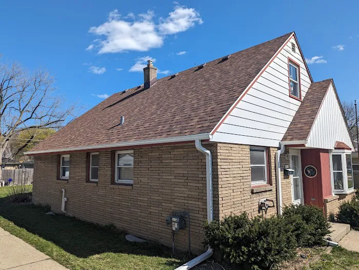 JRV Exteriors Picture 4