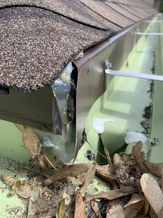 JRV Exteriors Picture 8