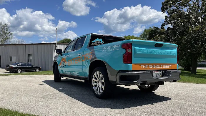 JRV Exteriors Picture 1