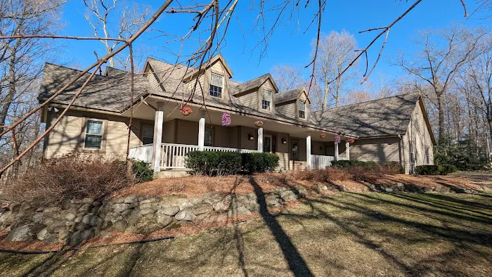 JRV Exteriors Picture 9