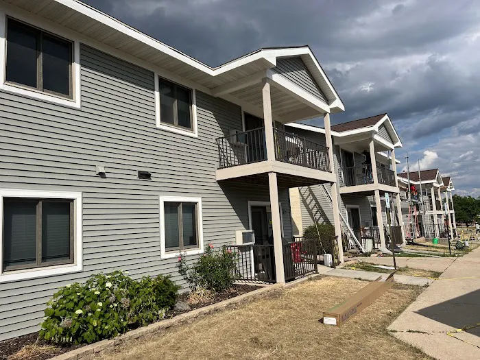 H&H Exteriors INC Picture 2