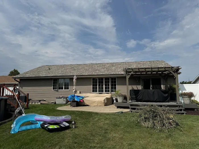 H & H Exteriors Inc Picture 2