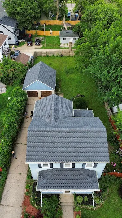 Thiele Roofing & Construction Picture 3