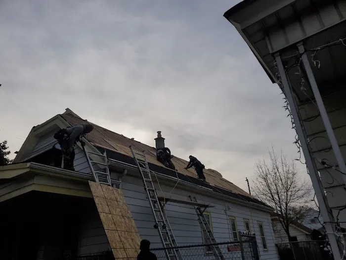 Masters Roofing LLC Picture 4