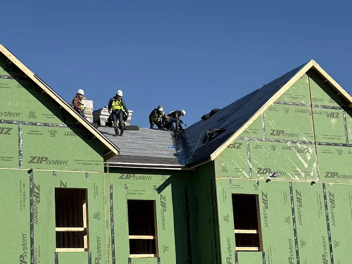 Wisconsin Roofing, LLC Picture 3