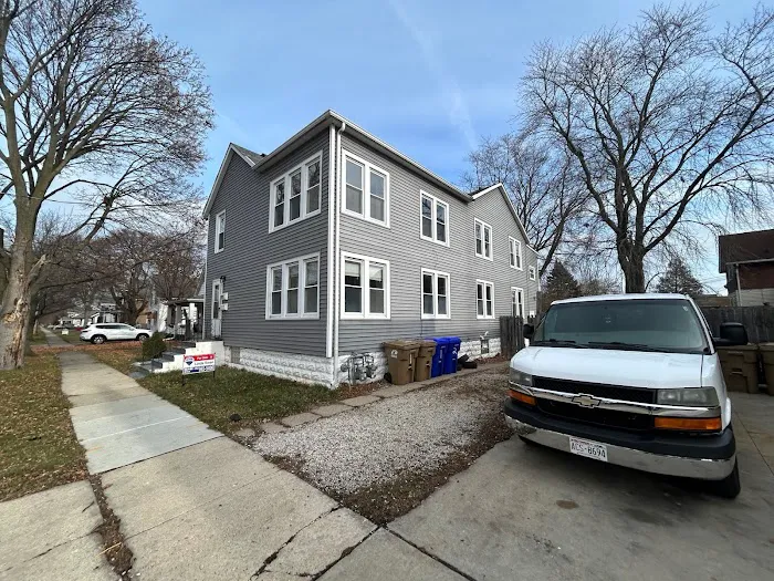 Billy Goat Roofing Picture 1