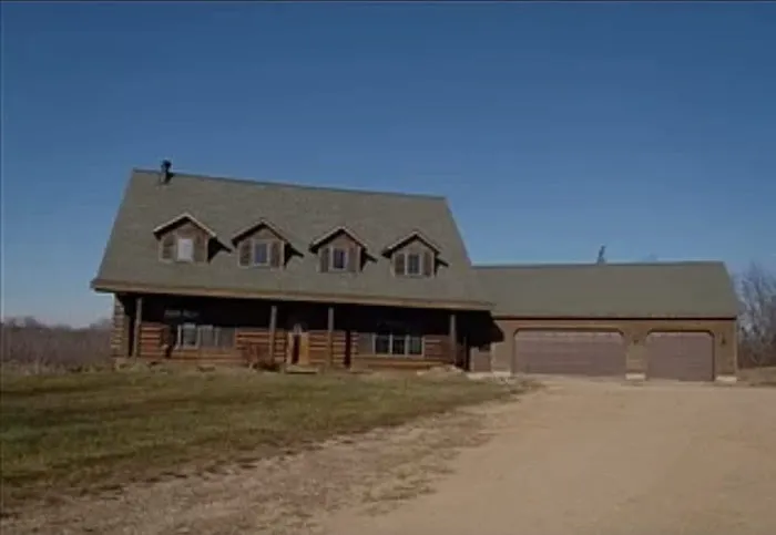 Putnam Exteriors LLC Picture 10