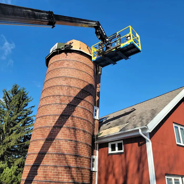 Putnam Exteriors LLC Picture 4