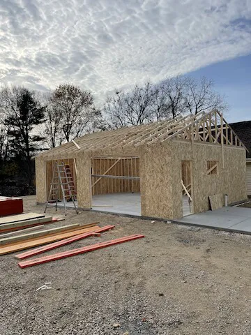 Rhino Exteriors Picture 2