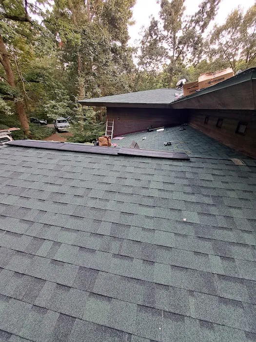 Madison Roofing Service and Repair Llc Picture 3