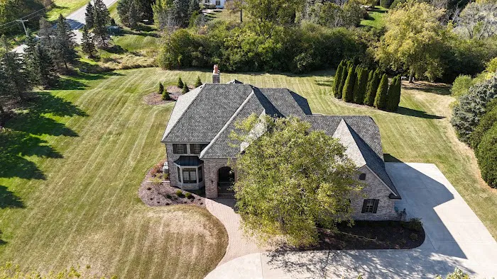 Standard Roofing & Restoration Picture 3