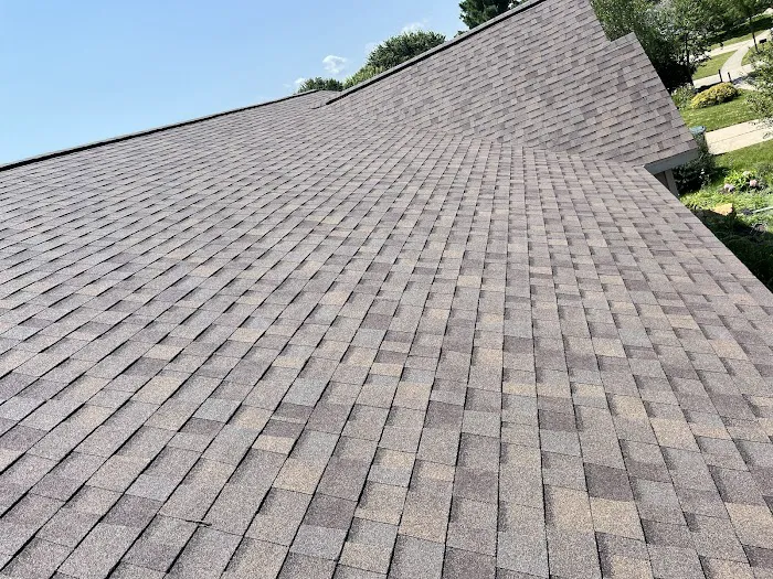 BROTHERS ROOFING LLC Picture 6