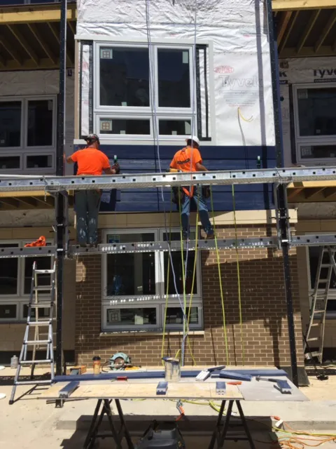 T&R Construction Picture 4