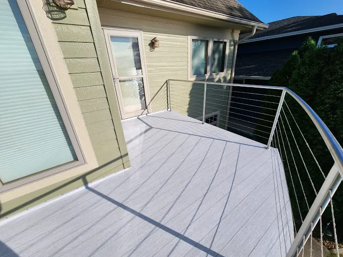 Angel's Exterior Picture 5