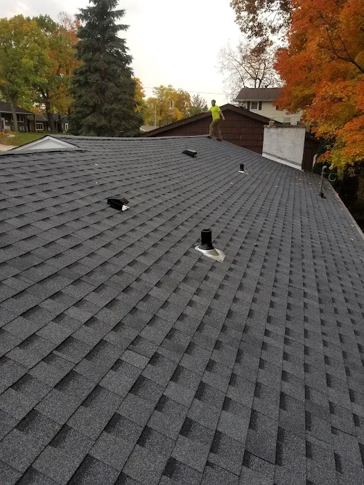 West Bend Construction Picture 3