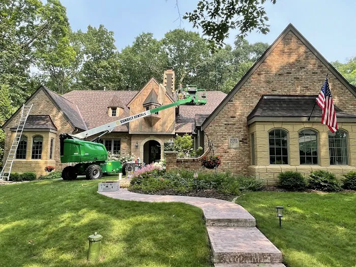 Modern Exterior Roofing Picture 3