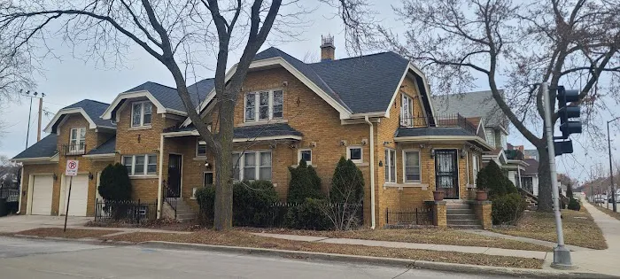 Modern Exterior Roofing Picture 4