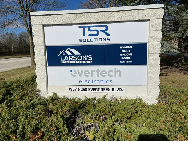 Larson's Home Exteriors Picture 9