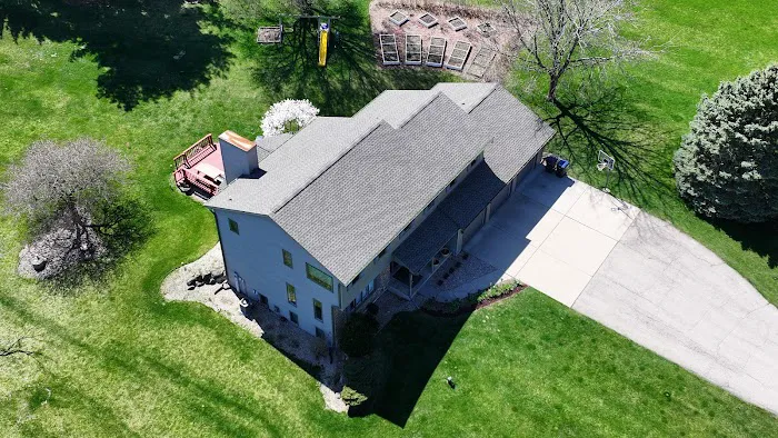 Isthmus Roofing Picture 2