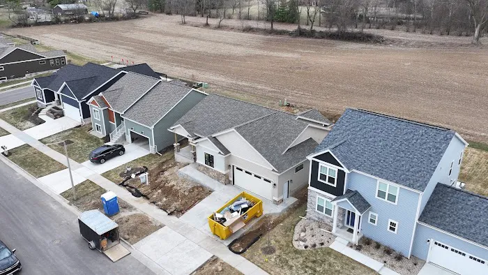 Isthmus Roofing Picture 1