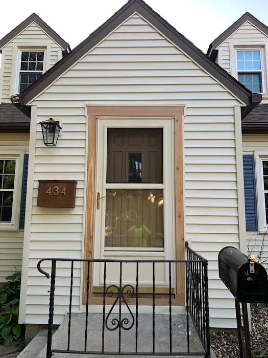 GR Exteriors Inc Picture 1