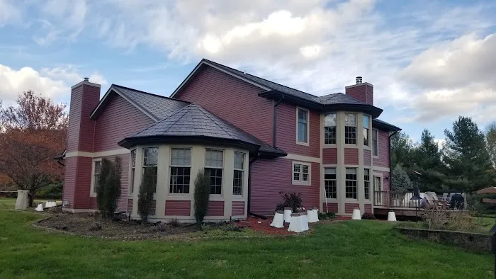 GALLARDO ROOFING LLC Picture 1