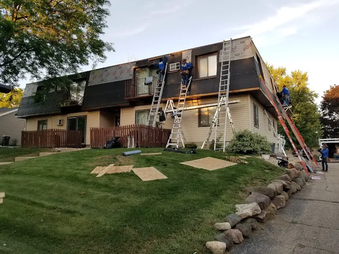 GALLARDO ROOFING LLC Picture 2