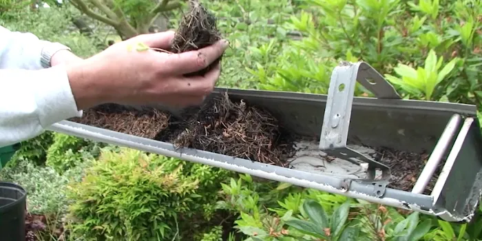 Milwaukee GutterGlove Picture 10