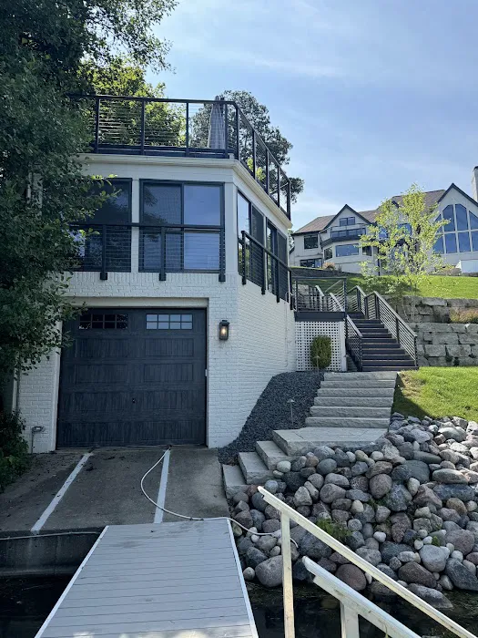 Modern Roofing Picture 3