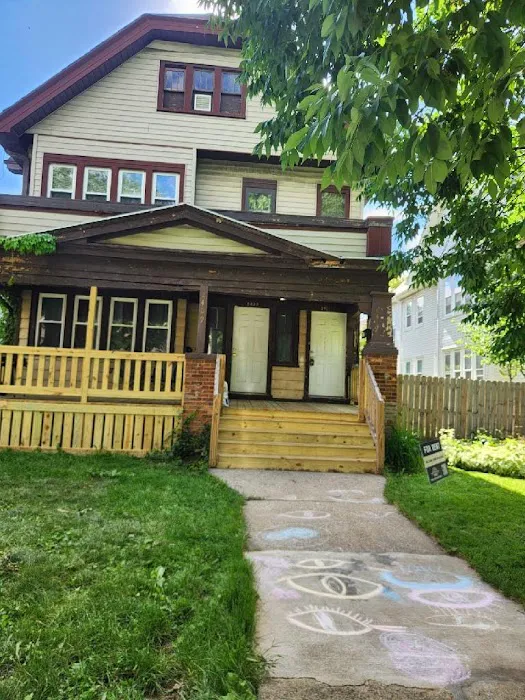 Modern Roofing Picture 7