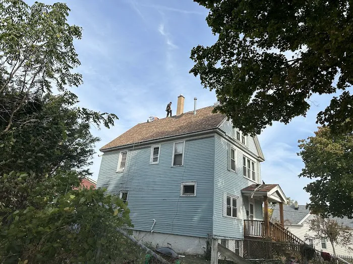 Peak and Valley Roofing Company Picture 8