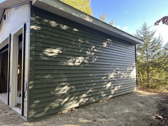 Peak and Valley Roofing Company Picture 4