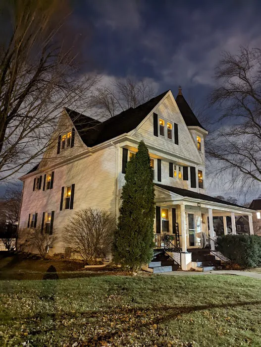 Peak and Valley Roofing Company Picture 1