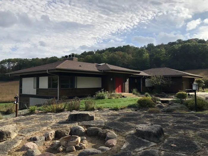 Badgerland Exteriors Picture 8