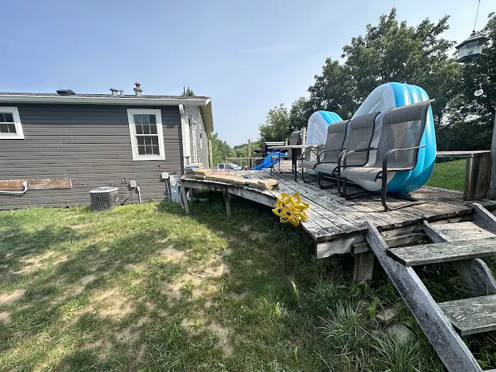 MAS Roofing Siding & Decking Inc Picture 3