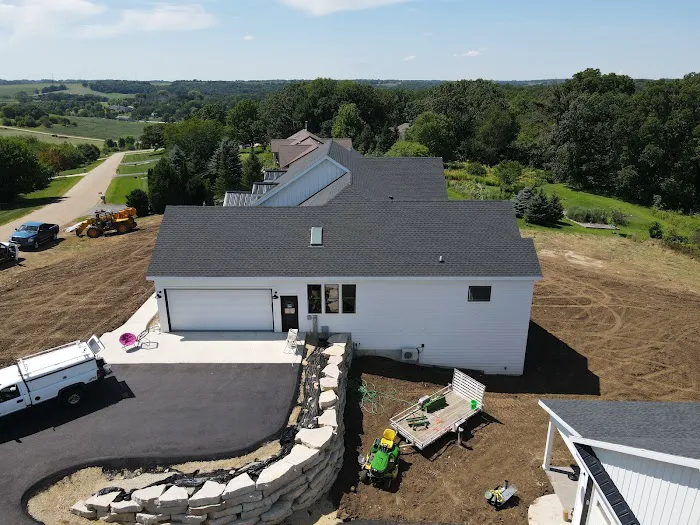 High Top Exteriors, LLC Picture 4