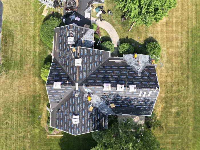 Sombreros Roofing Picture 9